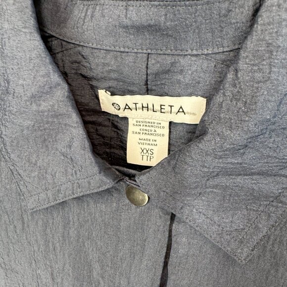 NWOT Athleta Lunar Shine Button Down Shirt in Dark Rinse - Picture 8 of 12